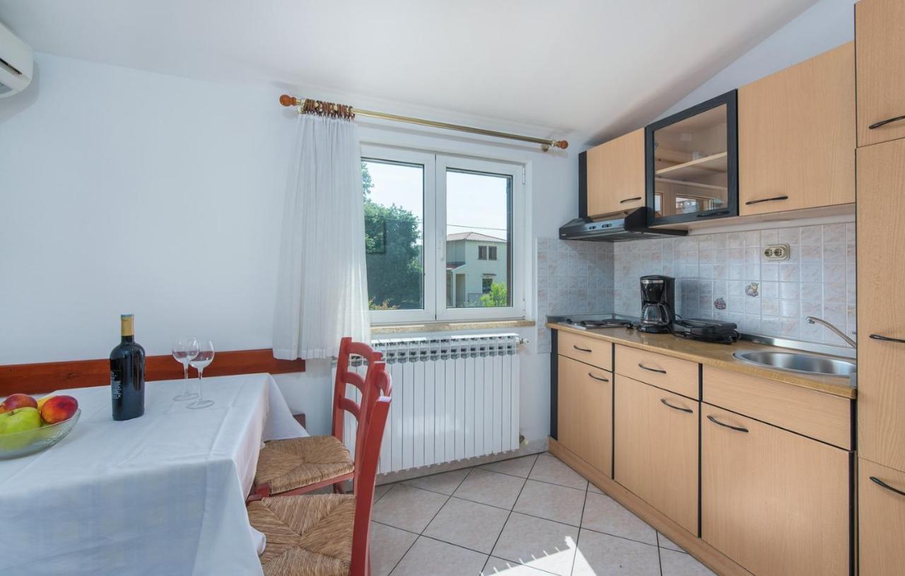 Villa Anita With Common Pool Vrvari Εξωτερικό φωτογραφία