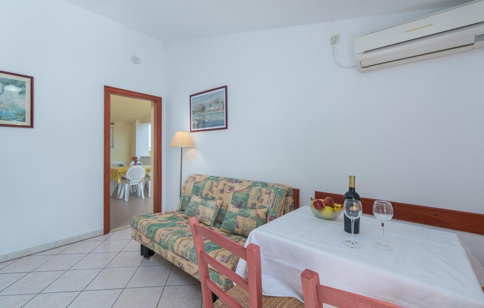 Villa Anita With Common Pool Vrvari Δωμάτιο φωτογραφία